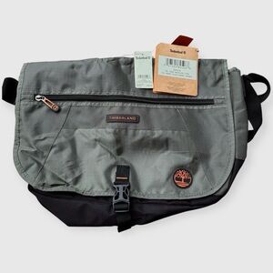 Timberland Twin Mountain Ripstop Water Resistant Messenger Bag NWT Black & Khaki